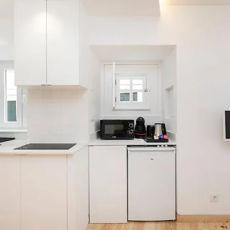 0e Brand New Right In The Heart Of Alfama * Lissabon